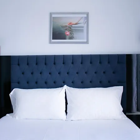 Leka * Sarandë