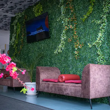 Leka Hotel